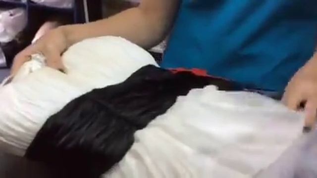 Видеосовет от "Марьи": вот почему вечерние платья нужно чистить после каждой носки смотреть онлайн