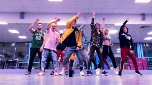 Тайпан & Agunda - Луна не знает пути - Танец 8-в-1 (jeny_miki)