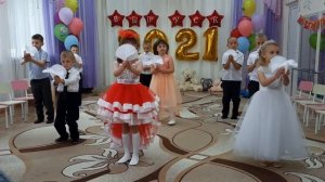 Выпускной детский сад. 2021 Танец: "Птицы мои птицы"