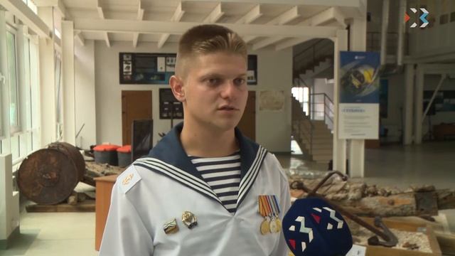 Во время «Крымской кругосветки» на дне Черного моря обнаружили древние артефакты смотреть онлайн