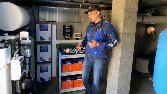 УНИВЕРСАЛЬНАЯ СОЛНЕЧНАЯ гибридная электростанция на 10кВт! Подробно расскажем обо всём. смотреть онлайн