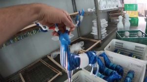Так это делают в Китае. Сувенирная продукция СТАТУЭТКИ и ФИГУРКИ оптом из Китая.