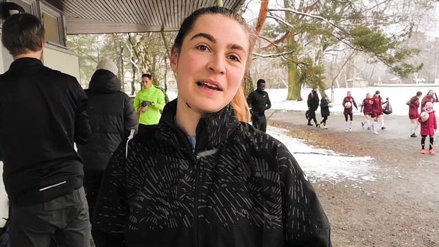 Berlin Track Club - Berlin Half Prep - Snowy Track Session смотреть онлайн