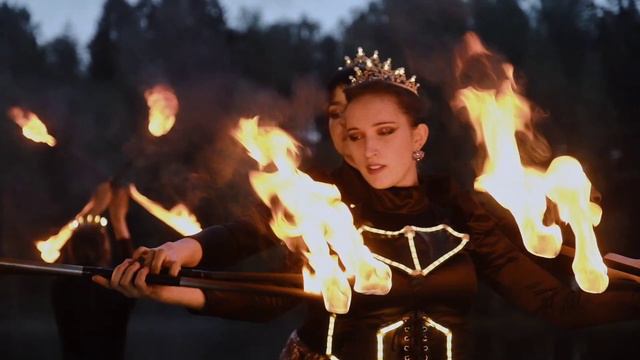 Фаер-шоу Мистика от коллектива Scarlet Griffin
