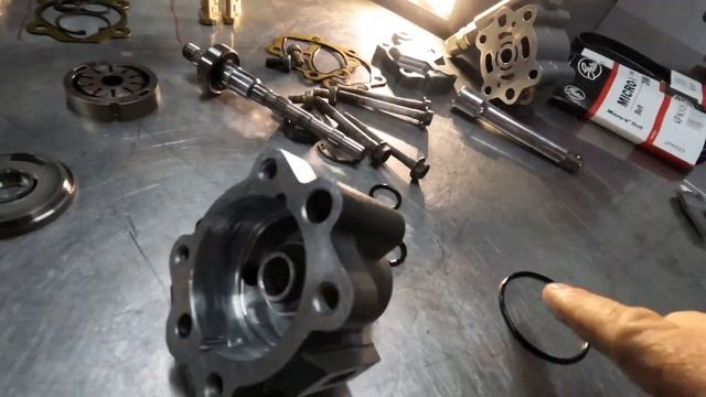 Nissan R32 GTR Skyline Gets Ceramic Coating & A New Two Six Engineering Power Steering Pump Kit. смотреть онлайн