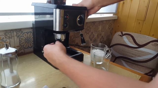 Mystery MCB-5115 обход проблемы выдавливания пара и жижи через верх рожка кофеварки смотреть онлайн