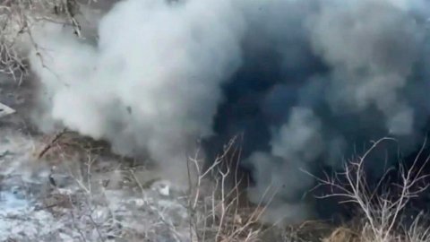 Минобороны РФ опубликовало кадры уничтожения позиций ВСУ в районе поселка Спорное