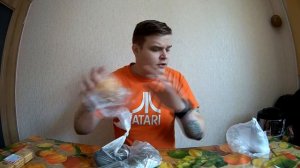 БОМЖ ОБЕД ЗА 1 ДОЛЛАР | КАК СЫТНО ПОЕСТЬ НА 56 РУБЛЕЙ | СЕЛЁДКА С КАРТОШКОЙ И ДЕСЕРТ