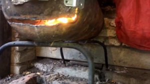 Печка из газового балона.mp4
