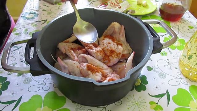 ГОТОВИМ ХРУСТЯЩИЕ КРЫЛЫШКИ В ДУХОВКЕ