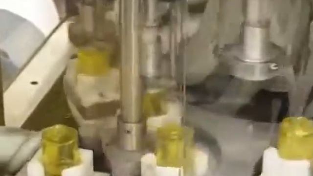 Завод. Производство продукции AVON.