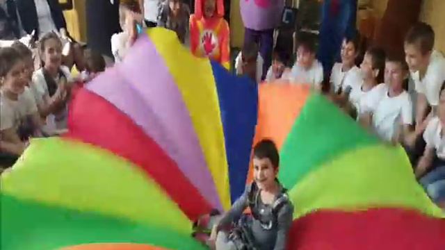 День Рождение в школе Мирт