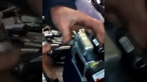 Разблокировка ремней безопасности на фольксваген джетта 6