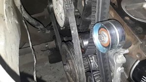 Toyota Corolla 1990 2E, сборка. Метки ГРМ, настройка клапанов, карбюратор и головка блока.