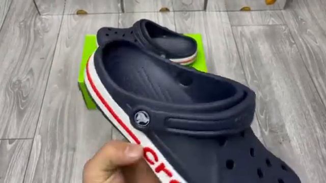 Crocs Синие смотреть онлайн