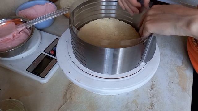 Торт"Клубничный пломбир"