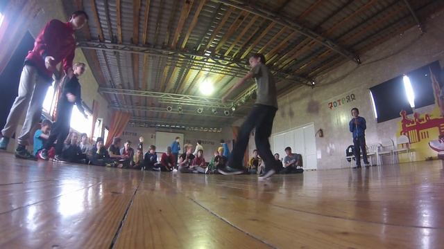 Kolizey system Тимур и Ратмир vs Рома и Вика смотреть онлайн