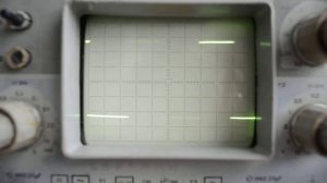 Убегание осциллограммы на С1-118А