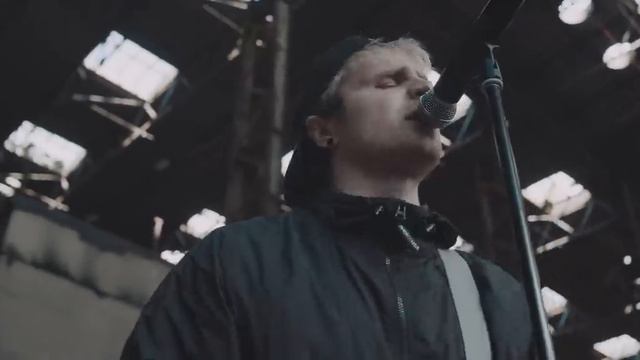 Тима Белорусских – мокрые кроссы (панк-рок кавер)