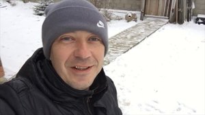 жизнь вне орхидей 01. Утро в частном доме зимой.
