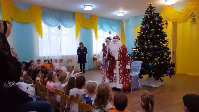 Новый год 2017 утренник Тимура смотреть онлайн