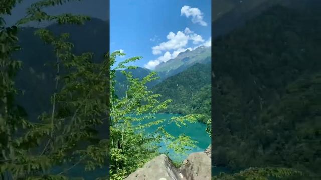 Озеро Рица, спуск с Ауадхары смотреть онлайн