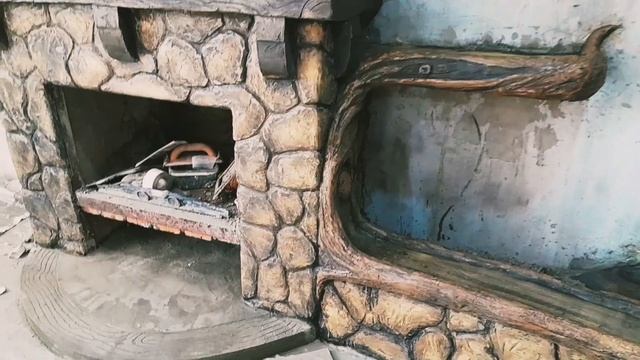 отделка камина под камень. артбетон. отделка стены. дерево из артбетона