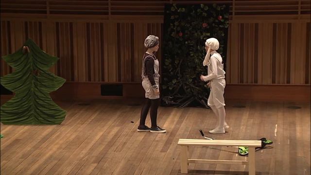 "Песенка о яблоках" из мюзикла "Когда без дружбы нельзя..." (музыка и слова Е. Петеневой) смотреть онлайн