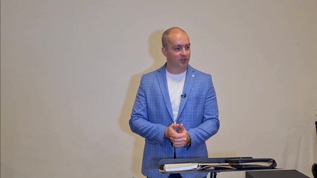 Часы - Церковь смотреть онлайн