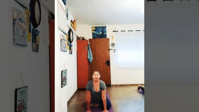 Yoga lesson. Pose "Dove" in 3 variations // Урок Йоги. Поза "Голубя" в 3-х вариациях // שיעור יוגה