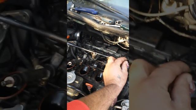 Проверка форсунок на двигателе Мерседес Vito 638 смотреть онлайн