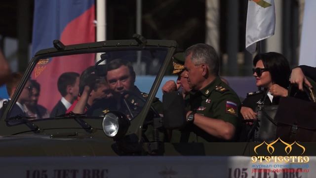 Сергей Шойгу оседлал УАЗ на Авиашоу в Кубинке смотреть онлайн