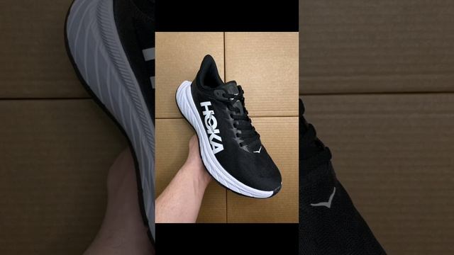 Кроссовки Hoka One One (черные).