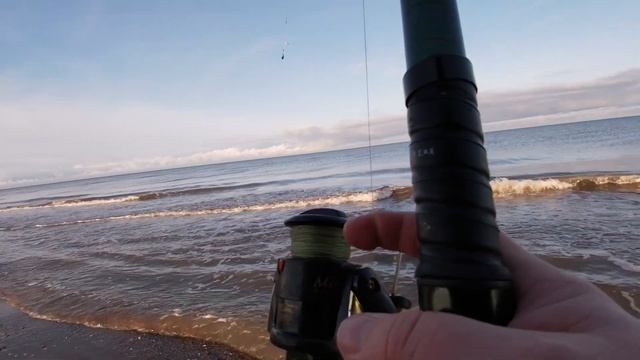 #11 Рыбалка на камбалу: для первого раза неплохо получилось! смотреть онлайн