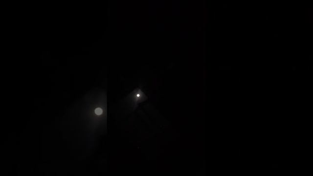 Заснял луну на телефонном камере, в теодолите?