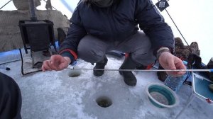 Рыбалка ранней весной. Зимняя палатка куб Пингвин. Дровяная печь Сибтермо.