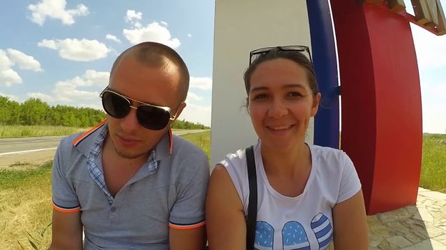ЕДЕМ АВТОСТОПОМ ИЗ УРАЛЬСКА В САРАТОВ | ПЕРЕСЕКАЕМ ГРАНИЦУ РОССИИ И КАЗАХСТАНА САМОСТОЯТЕЛЬНО
