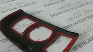 Накладки задних фонарей Renault Duster (тиснение).