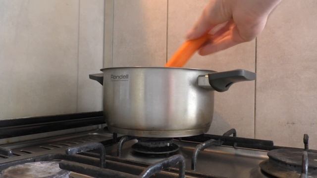Национальная кухня Молдавии / суп лапша Зама