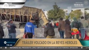 ¡Se desata la rapiña! Volcadura de tráiler en Tlalnepantla provoca actos de saqueo y afecta vialida