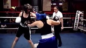 SARAH DOWNS / REBECCA WEISS : MASTER BOXERS @ GLEASON'S GYM 3/26/16 :