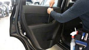 CHEVROLET ORLANDO Door Panel Removal