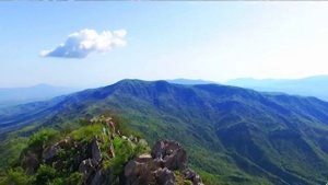 Русская  красивая девушка поёт про Таджикистан Душанбе