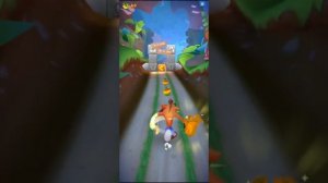 Crash Bandicoot: on the run! Обзор на игру