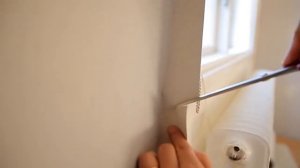 Как правильно клеить обои