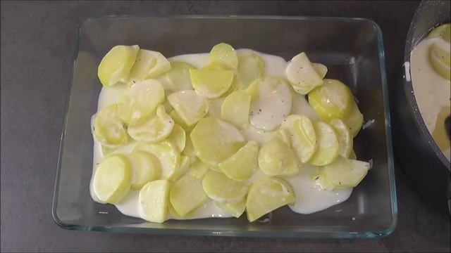 КАРТОФЕЛЬ ГРАТЕН или КАРТОФЕЛЬНАЯ ЗАПЕКАНКА с фаршем. Вкус просто восхитительный.