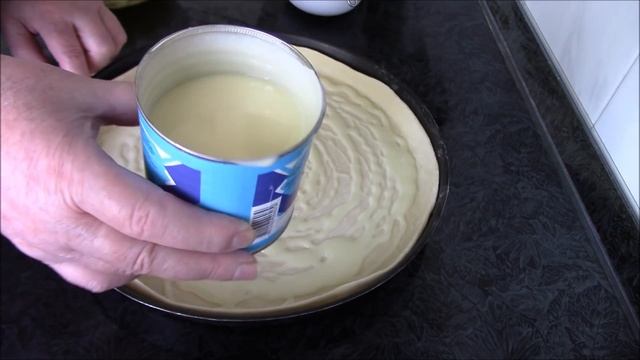 Сладкая пицца и не сладкая - но очень вкусные! Пицца для сладкоежек и не только.