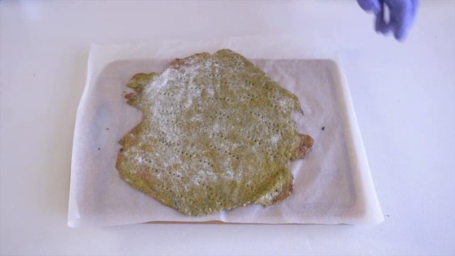 Фисташковый медовик