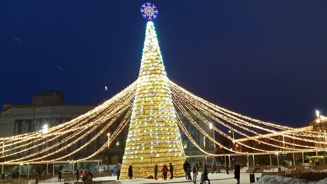 Ёлка на площади революции город Красноярск || Новогодняя музыка || Happy New Year смотреть онлайн