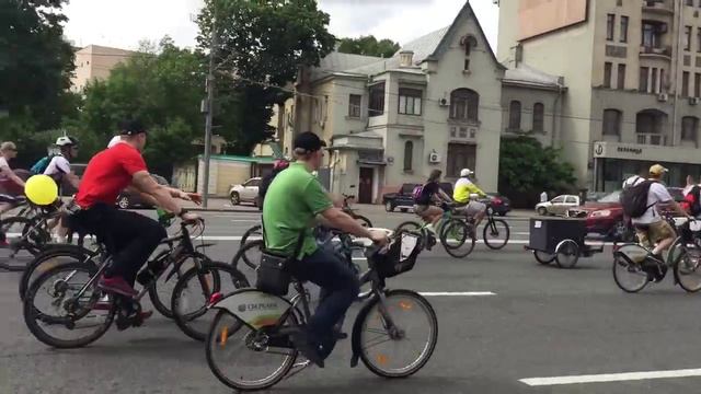 V Московский велопарад смотреть онлайн